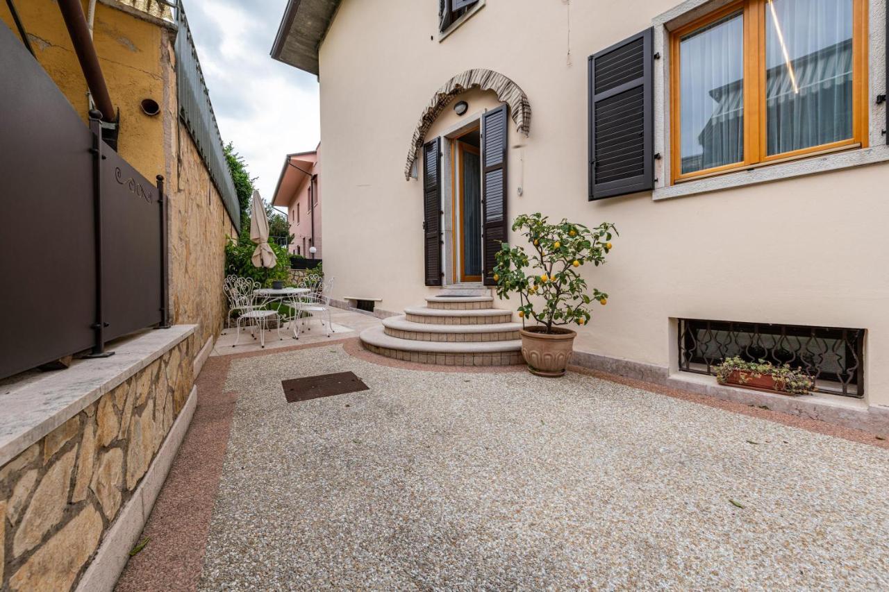 New Casa Ilaria Close To Center Torri Del Benaco Ngoại thất bức ảnh